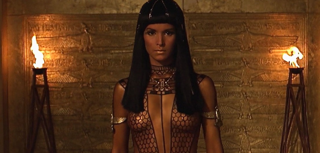 Сексуальная египятнка
